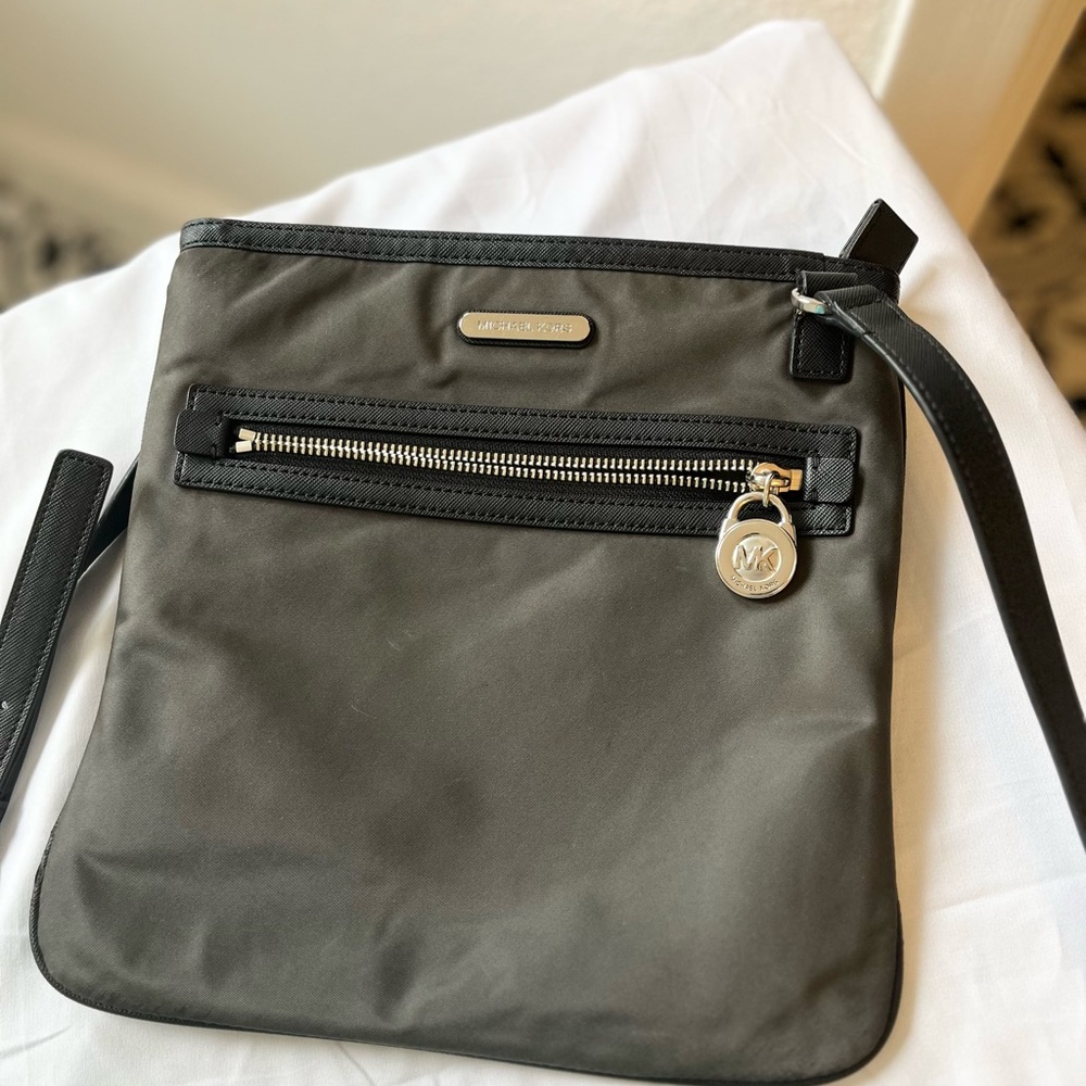 MICHAEL Michael Kors Black Nylon Crossbody Bag